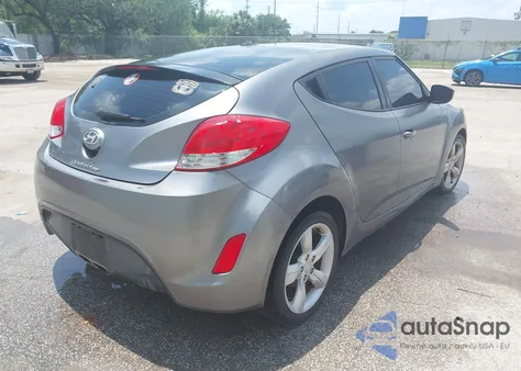 2015 Hyundai Veloster из США, поврежденный, VIN KMHTC6AD5FU227089